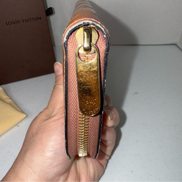 Louis Vuitton Caramel vernis zippy long Monogram Wallet - Picture 13 of 16